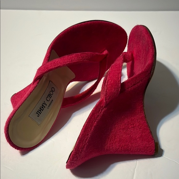 Jimmy Choo Pink Terry cloth sandal wedges. 4” wedge heels. - Picture 6 of 7